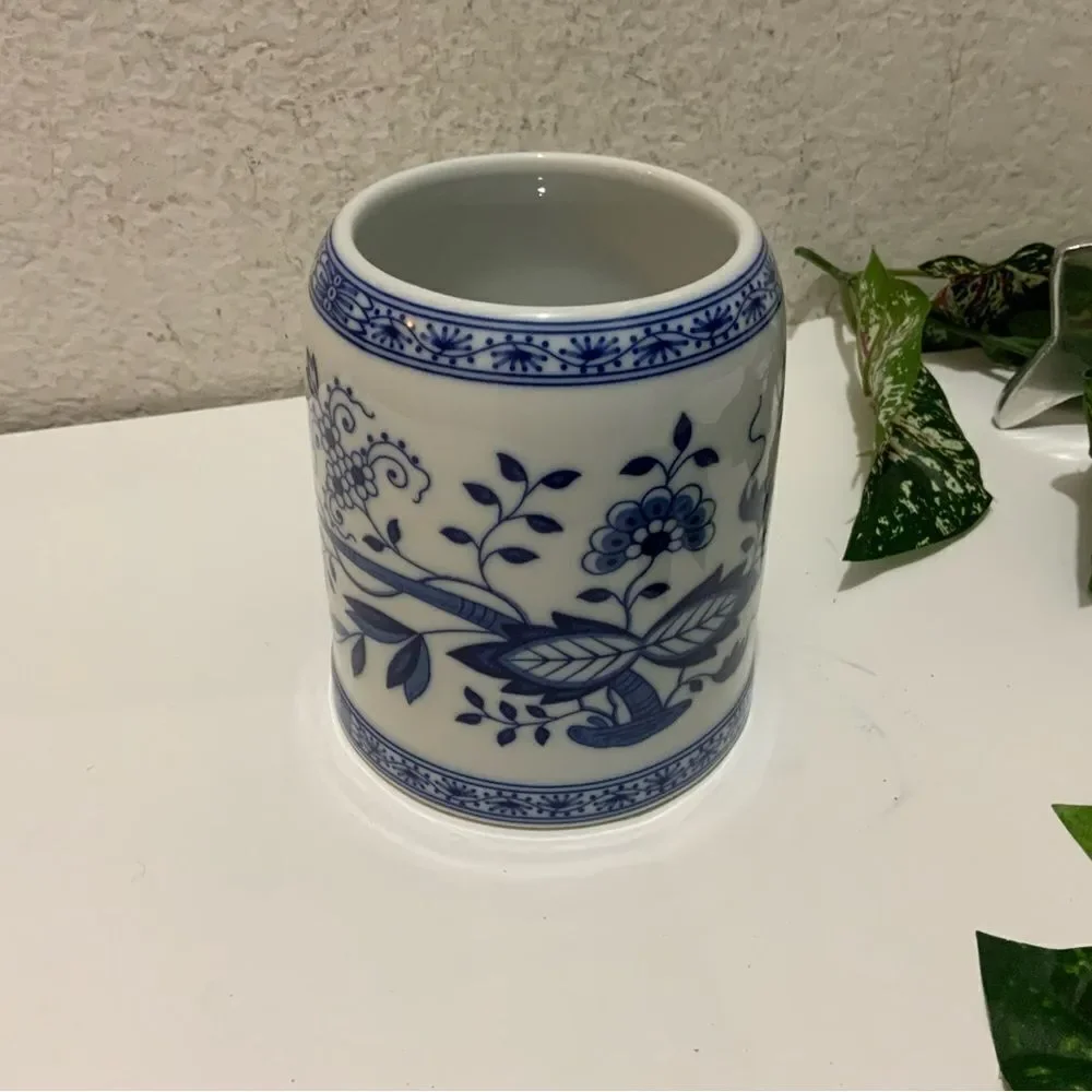 Hutschenreuther Blue Onion Mug Or Beer Stein blue White Excellent G3